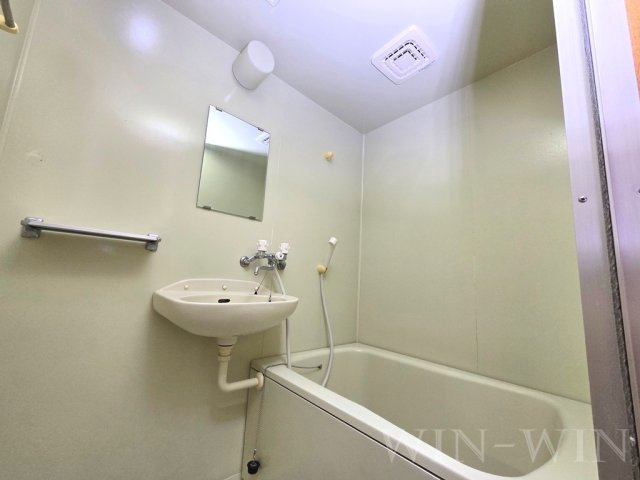 エルディム沢渡 Aの浴室