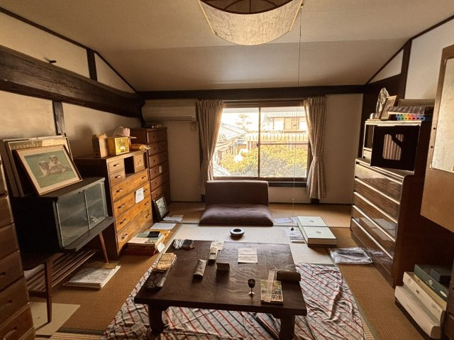 【10部屋以上×大型駐車場付き】長野県上田市上塩尻　社宅向き中古戸建ての和室|柔らかい畳が心地よい和室