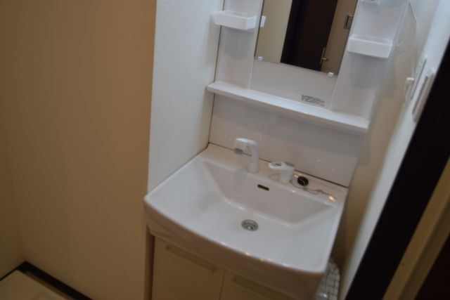 FOREST　M20の独立洗面台|シャンプードレッサー