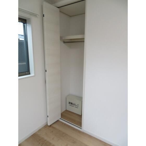 グランドール足立の収納