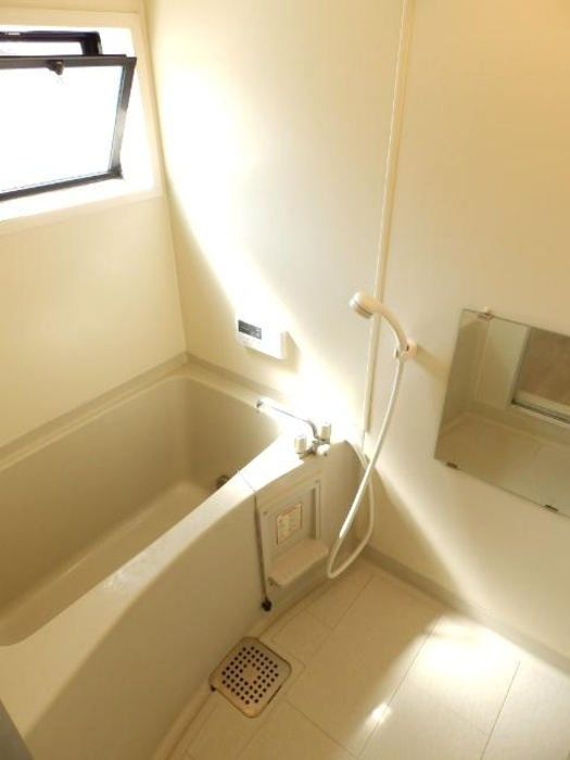 ソシア寿正の浴室|浴室