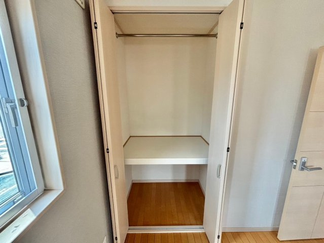 三和町戸建の収納