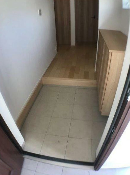 Kolet浦和西堀の玄関