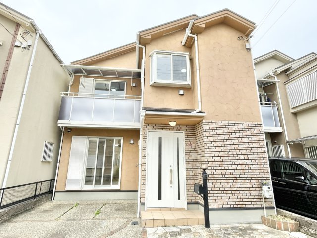 枚方市伊加賀西町　中古一戸建て