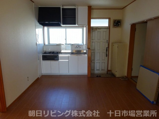 【居間・リビング】