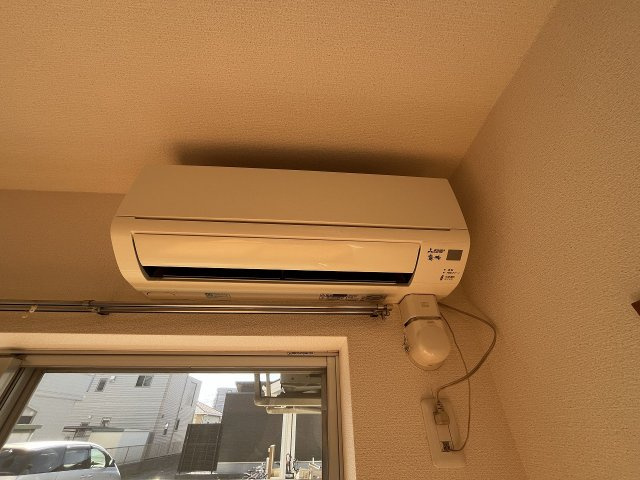サンマーブルの設備|６帖洋室　洋室のエアコンです