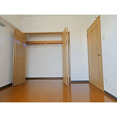 【寝室】 | レージュ高道