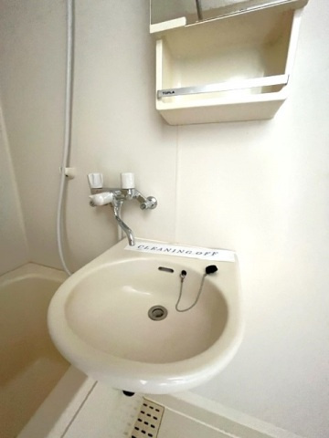 イソハイツの洗面所