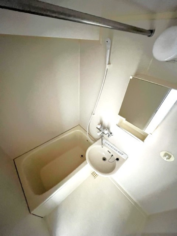 イソハイツの浴室