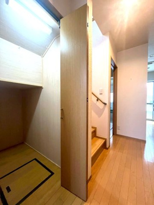 【収納】 | ■100万円値下げしました■空家になりました■茨木市大池２丁目 | ■床下収納あります。
