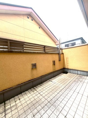 【バルコニー】 | ■100万円値下げしました■空家になりました■茨木市大池２丁目 | ■南向きのバルコニー
