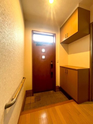 【玄関】 | ■100万円値下げしました■空家になりました■茨木市大池２丁目 | ■玄関ホール