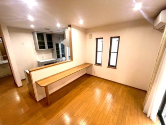 【居間・リビング】 | ■100万円値下げしました■空家になりました■茨木市大池２丁目 | ■広々としたリビングです！
