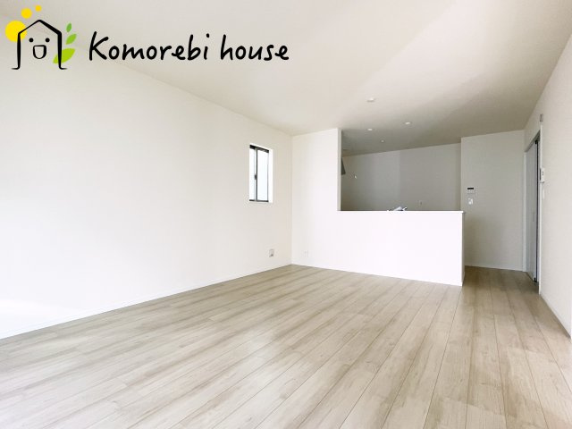 北本宮内　2期　新築一戸建て　ハートフルタウン　Gの居間・リビング|おしゃれなリビングです