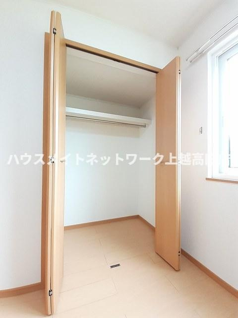 サン　スツールの収納|クローゼット