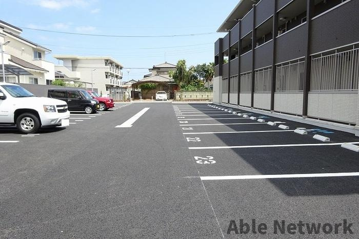 ルミウス（宮中）Bの駐車場|駐車場