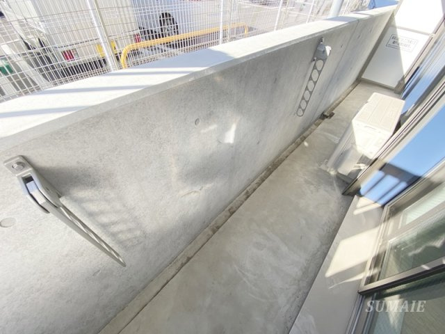 メゾンセリジエのバルコニー|バルコニー☆