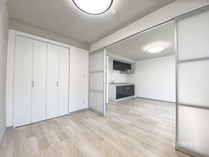 メゾンセリジエの寝室|4.4帖洋室☆