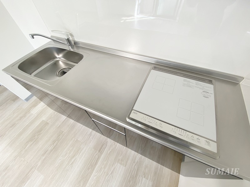 メゾンセリジエのキッチン|ＩＨコンロ設置☆