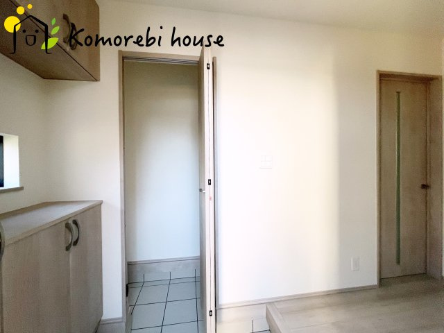 上尾市原市北1丁目20番　新築一戸建て　Bのその他|廊下です