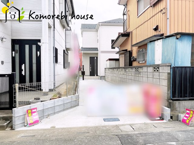 上尾市原市北1丁目20番　新築一戸建て　Bの駐車場|駐車場です