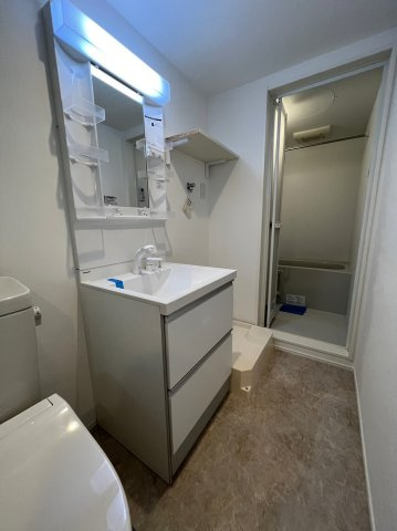 サダルスウドの洗面所