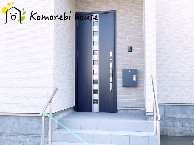 北本宮内　2期　新築一戸建て　ハートフルタウン　Hの玄関|落ち着いた玄関です