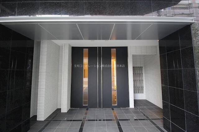 アビタシオン・創のエントランス