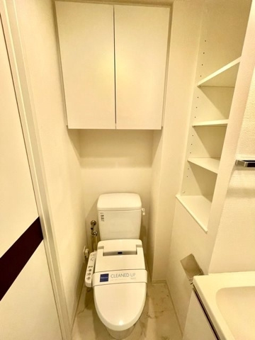 新品家具付きマンション笹塚6(KaGood東京)のトイレ