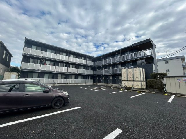 レオパレスフローラ小山の外観|物件の外観です