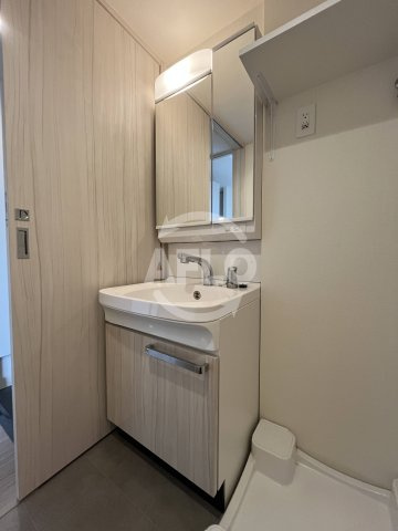 プレサンス東三国エンブレイスの独立洗面台|プレサンス東三国エンブレイス　洗面台