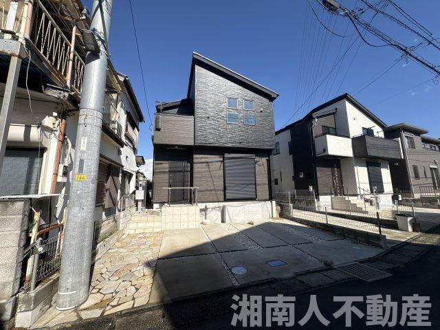 平塚市東中原　築浅戸建　の外観|おしゃれな外観です