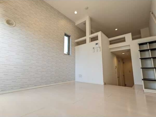 ハーモニーテラス烏森町の居間・リビング