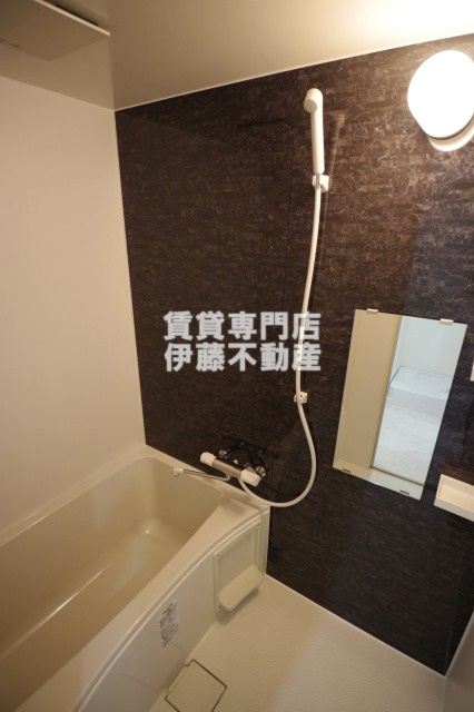 THE RESIDENCE SHIGAHONDORIの浴室|お湯張り機能付給湯設備　