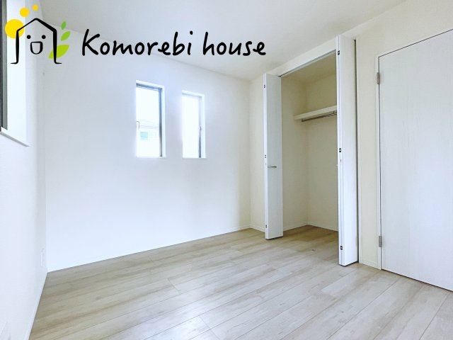 北本宮内　2期　新築一戸建て　ハートフルタウン　Iの寝室|開放的な寝室です