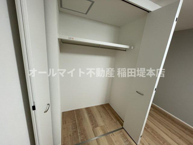 川崎市多摩区西生田１丁目のアパートの収納