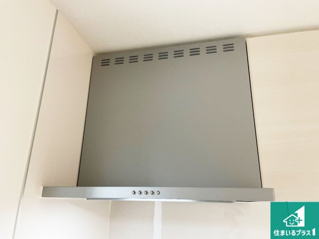 神戸市西区春日台　新築一戸建ての設備|汚れにくいスロットフィルタでお手入れラクラク！ＬＥＤ照明付き！