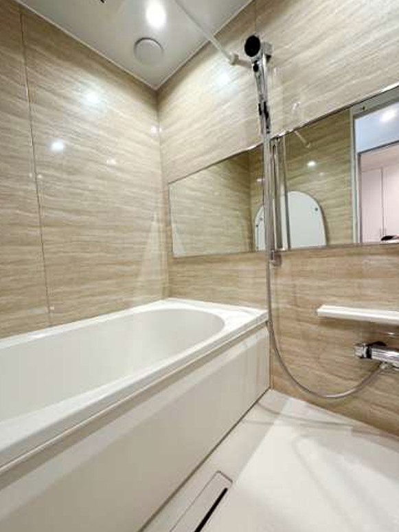 コスモステージひばりヶ丘ミュージアの浴室|日々の疲れを癒すお風呂付です