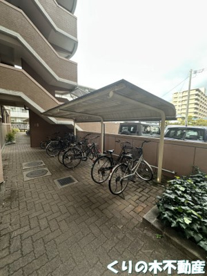 【その他共用部分】 | グランドール今治参番館 | 駐輪場