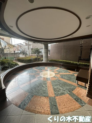 【エントランス】 | グランドール今治参番館 | エントランスです