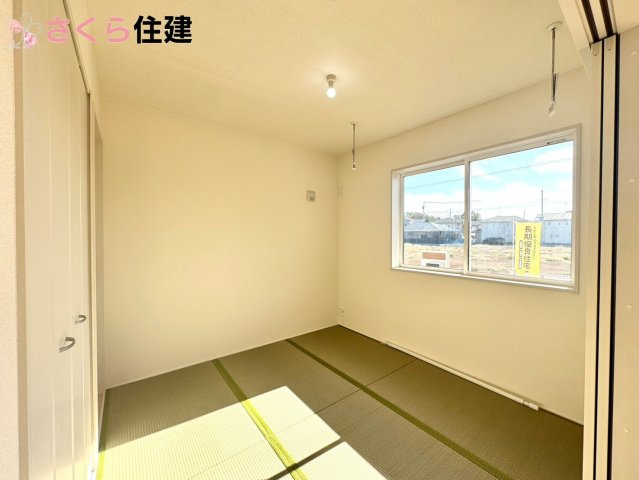 リーブルガーデン　第1小山中久喜　２号棟の和室|扱いやすくデザイン性の高い畳の和室はお昼寝スペースにしたり、お孫さんが泊まりに来た客間にもなります
