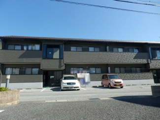 【駐車場】 | 停めやすい駐車場です