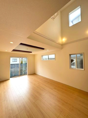 函南町平井　新築戸建　全２棟　２号棟の居間・リビング