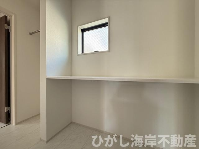 茅ヶ崎市松林2丁目　新築戸建　全10棟の内装|ランドリールーム