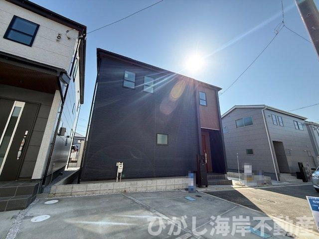 茅ヶ崎市松林2丁目　新築戸建　全10棟の前面道路含む現地写真|現地外観