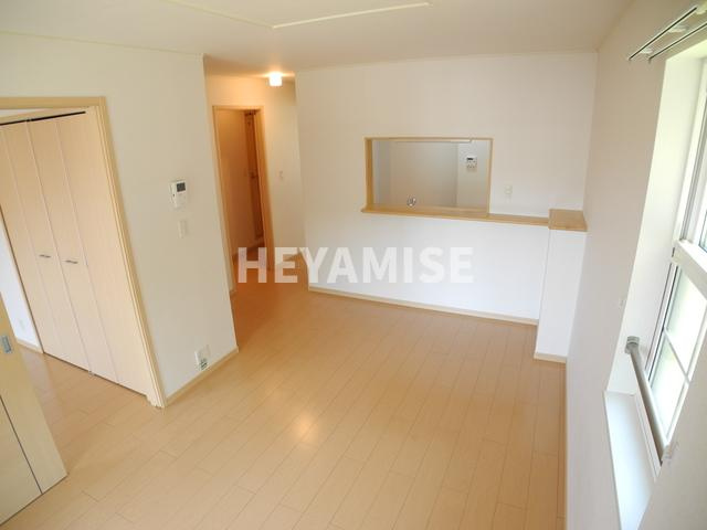 アプローズ　ヒルⅡの居間・リビング