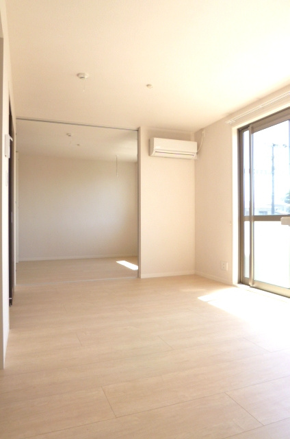 ボヌールKの居間・リビング|おしゃれな居間です