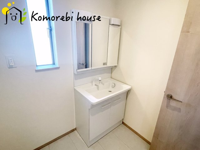 北本宮内　2期　新築一戸建て　ハートフルタウン　Jの独立洗面台|独立洗面化粧台が付いています