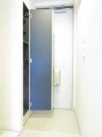 リブリ・ジェロ セヴォム