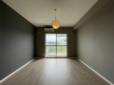 【居間・リビング】 | ペディマリー箕面Ⅰ